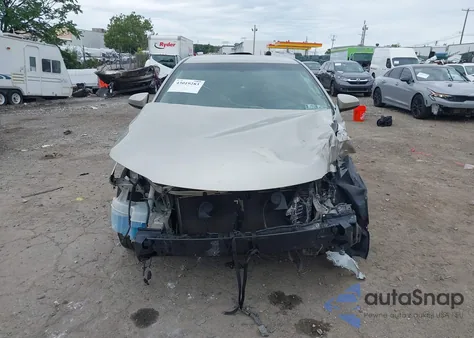 2017 Toyota Camry Le z USA, uszkodzony, nr VIN 4T1BF1FK2HU366161